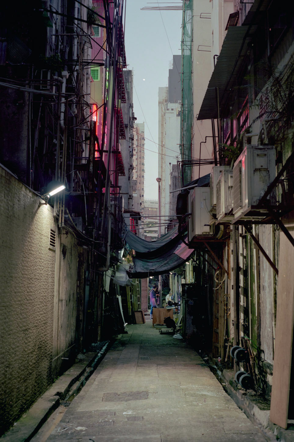 HK Alleys no. 8 by Ajay Malghan