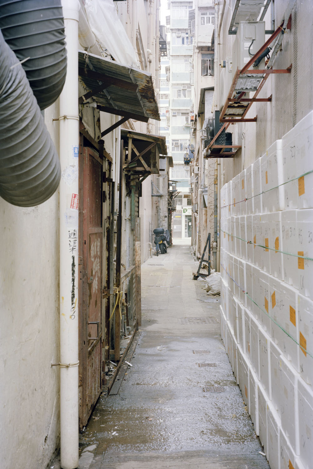 HK Alleys no. 14 by Ajay Malghan